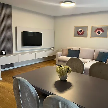 Amaliana By Florideiulie Apartaments Brasov Exterior photo