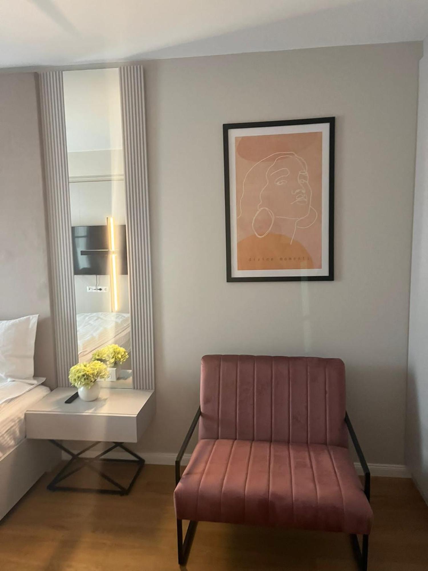 Apartment Amaliana By Florideiulie